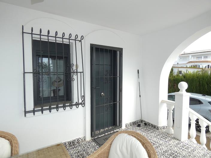 Image No.9-3 Bed Villa / Detached for sale