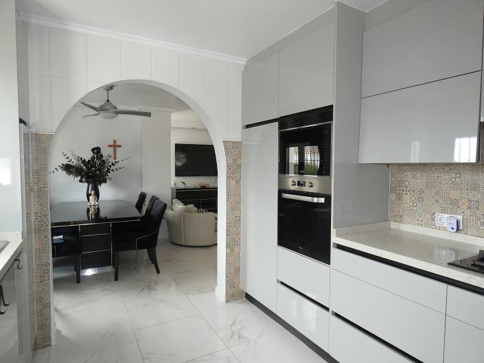 Image No.30-3 Bed Villa / Detached for sale