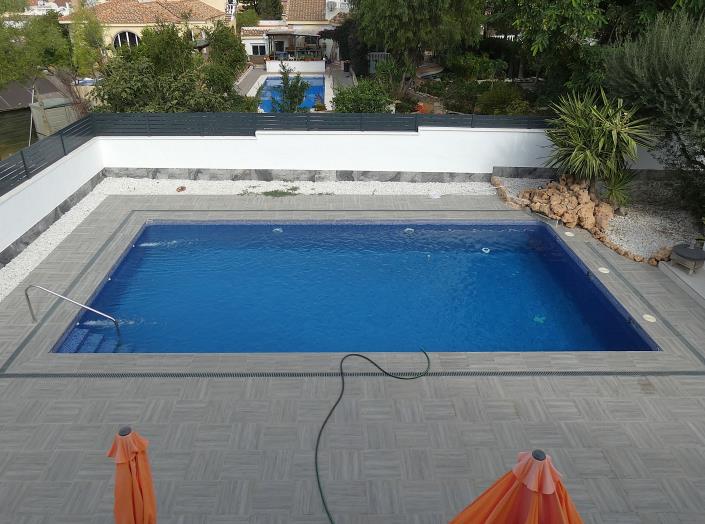 Image No.47-3 Bed Villa / Detached for sale