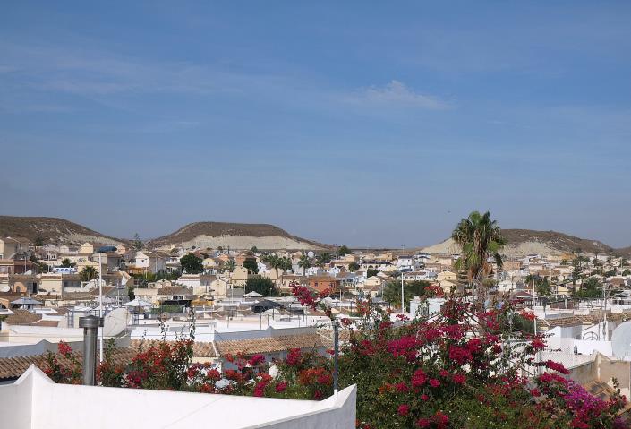Image No.3-2 Bed House/Villa for sale