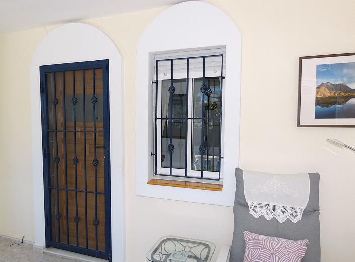 Image No.9-3 Bed Villa / Detached for sale