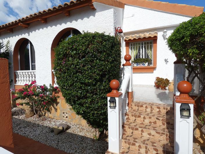 Image No.7-2 Bed Villa / Detached for sale