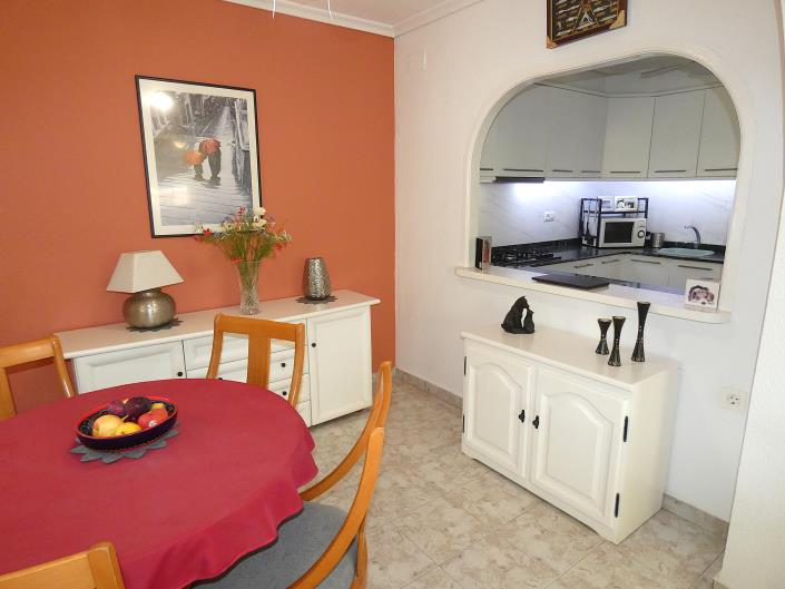 Image No.13-2 Bed Villa / Detached for sale
