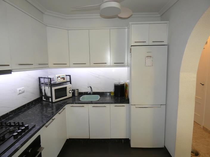 Image No.18-2 Bed Villa / Detached for sale