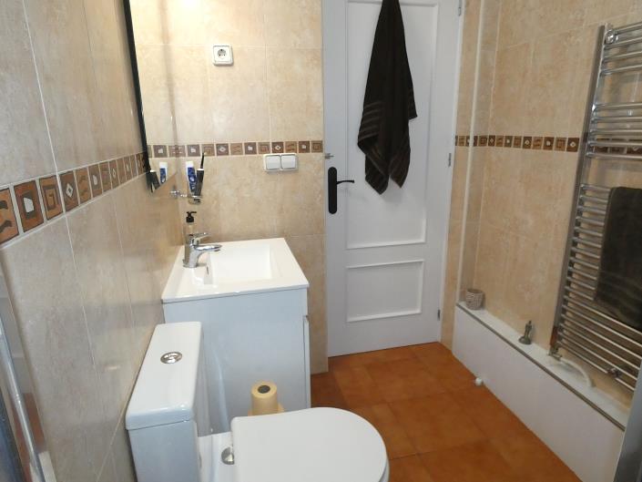 Image No.28-2 Bed Villa / Detached for sale