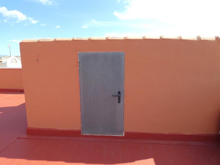 Image No.36-2 Bed Villa / Detached for sale