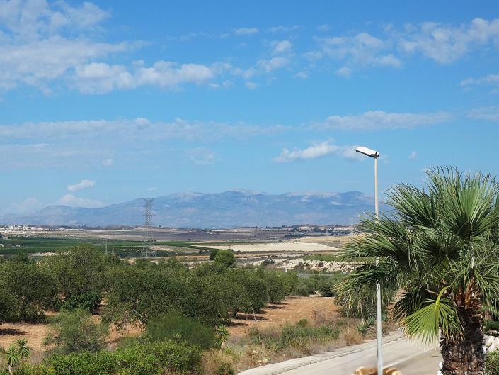 Image No.38-2 Bed Villa / Detached for sale
