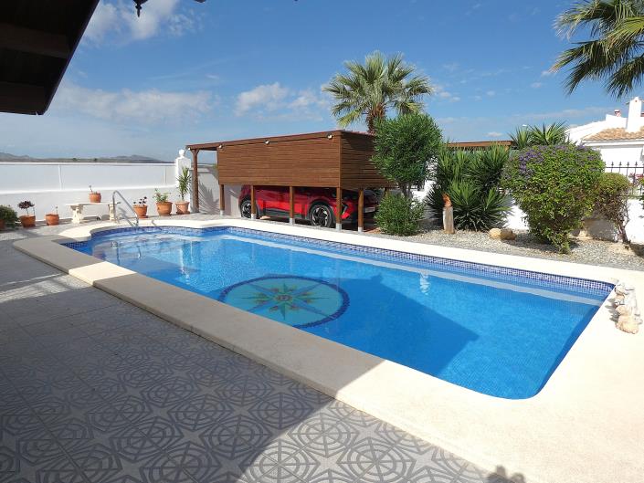 Image No.41-2 Bed Villa / Detached for sale