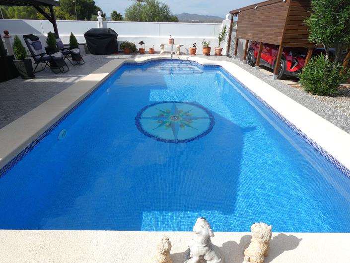 Image No.42-2 Bed Villa / Detached for sale