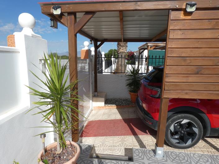 Image No.45-2 Bed Villa / Detached for sale