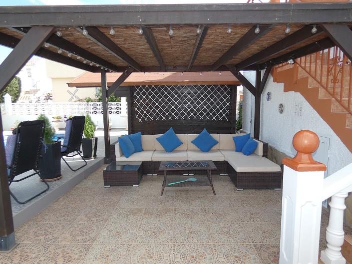 Image No.48-2 Bed Villa / Detached for sale