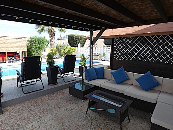 Image No.49-2 Bed Villa / Detached for sale