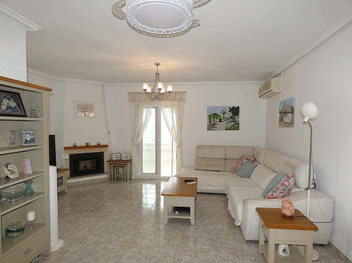 Image No.10-4 Bed Villa / Detached for sale