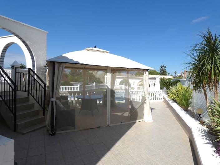 Image No.31-4 Bed Villa / Detached for sale