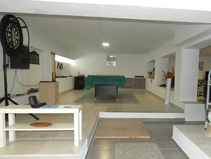 Image No.49-4 Bed Villa / Detached for sale
