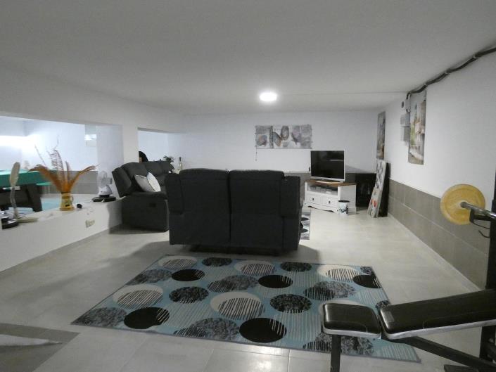 Image No.52-4 Bed Villa / Detached for sale