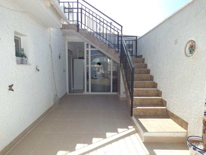 Image No.58-4 Bed Villa / Detached for sale