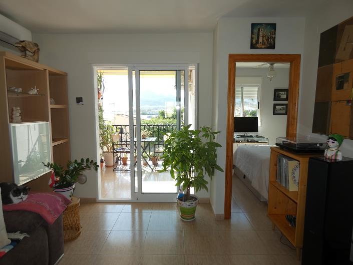 Image No.25-2 Bed Apartment for sale