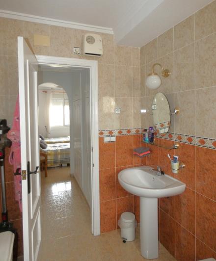 Image No.17-Villa / Independiente con 3 dormitorios en venta