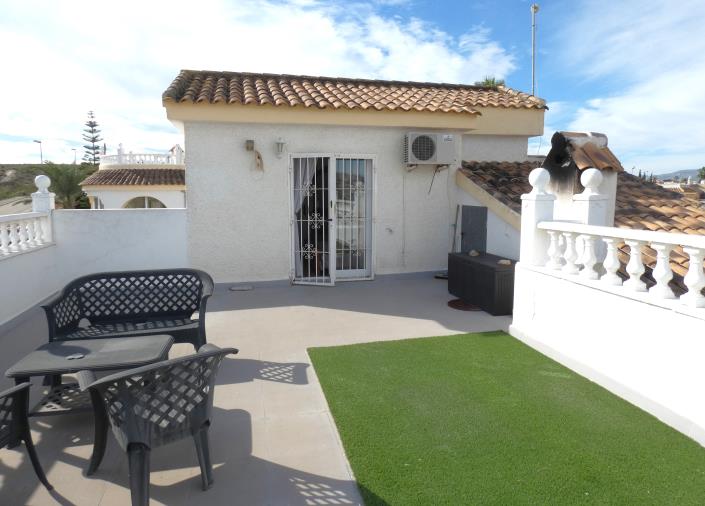 Image No.35-Villa / Independiente con 3 dormitorios en venta