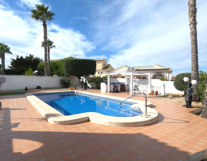Image No.46-Villa / Independiente con 3 dormitorios en venta