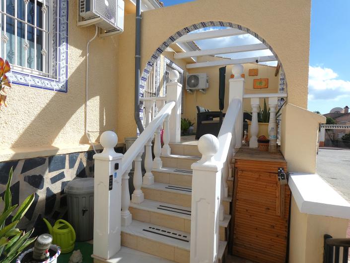 Image No.5-2 Bed House/Villa for sale