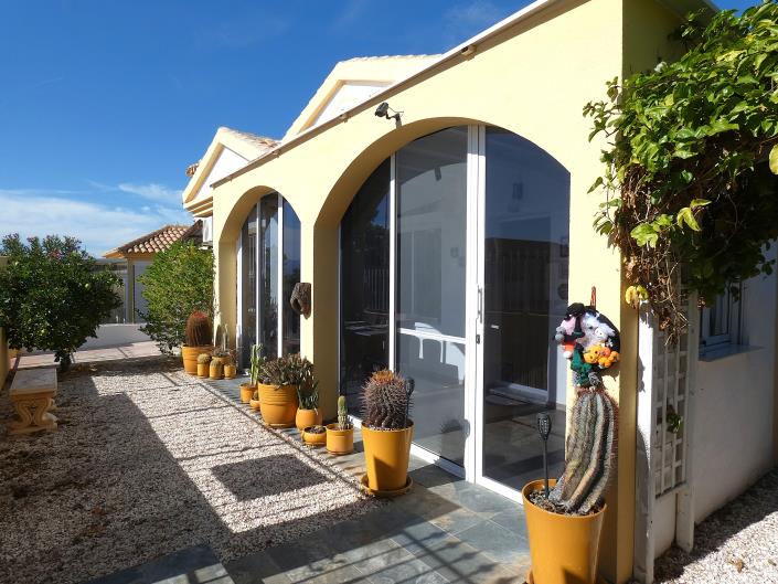 Image No.6-Villa / Independiente con 3 dormitorios en venta