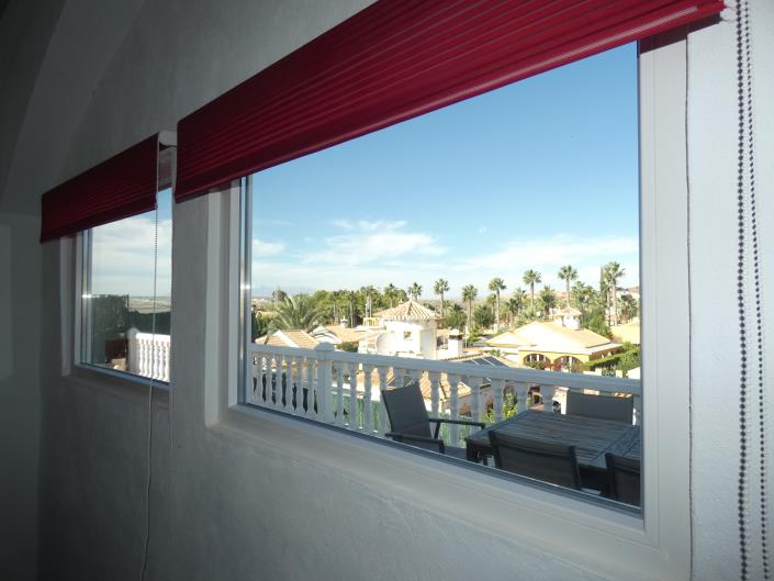 Image No.40-Villa / Independiente con 3 dormitorios en venta