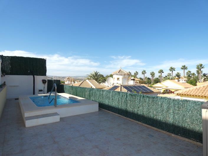 Image No.50-Villa / Independiente con 3 dormitorios en venta