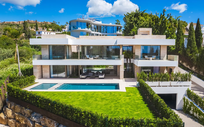Image No.1-5 Bed Villa for sale