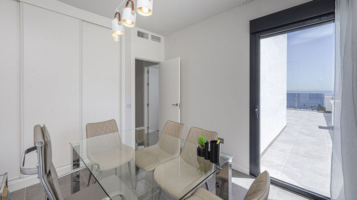 Image No.15-2 Bed Apartment for sale