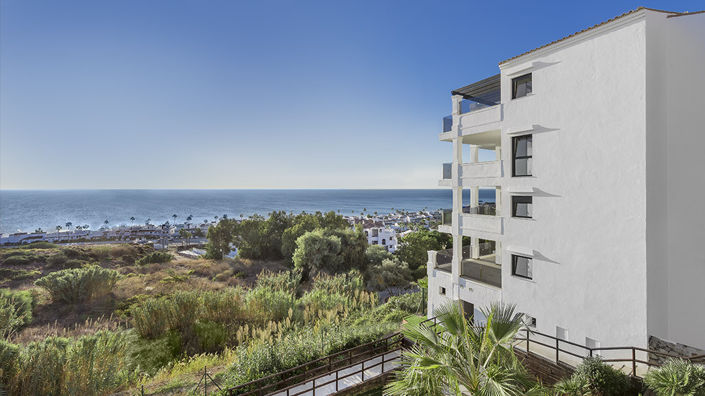 Image No.28-2 Bed Apartment for sale