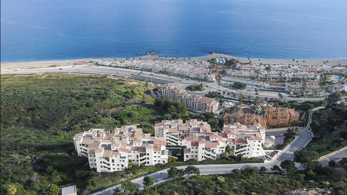 Image No.32-2 Bed Apartment for sale