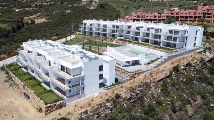 Image No.19-3 Bed Apartment for sale