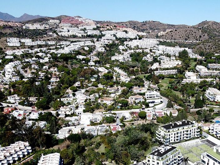 Image No.29-2 Bed Apartment for sale