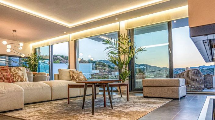 Image No.21-3 Bed Villa for sale