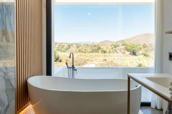 Image No.24-3 Bed Villa for sale