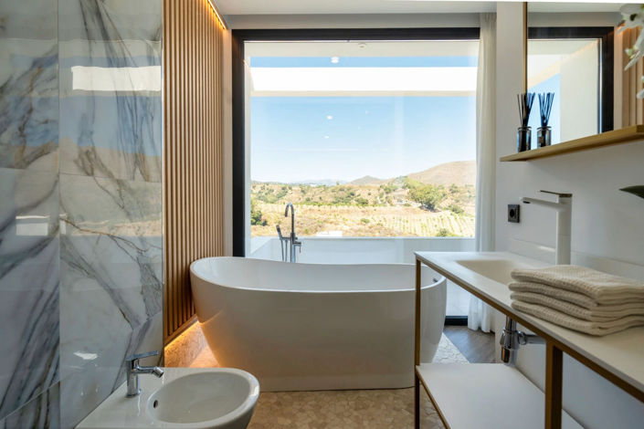 Image No.8-3 Bed Villa for sale