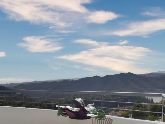 Image No.24-2 Bed Apartment for sale