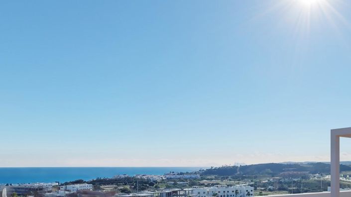 Image No.19-3 Bed Apartment for sale