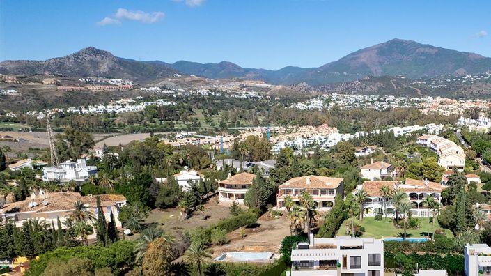 Image No.14-3 Bed Villa for sale