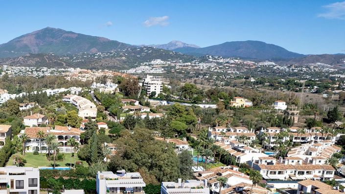 Image No.27-3 Bed Villa for sale