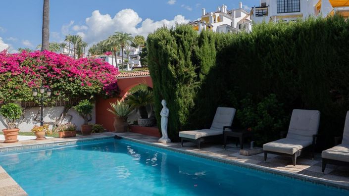 Image No.29-4 Bed Villa for sale