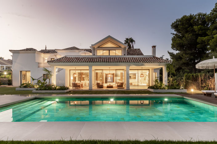 Image No.1-5 Bed Villa for sale