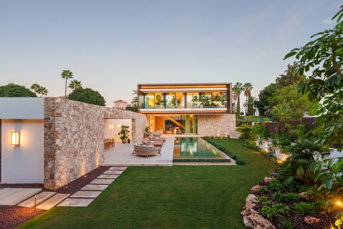 Image No.1-Villa de 5 chambres à vendre à Marbella