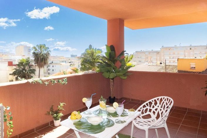 Image No.15-Appartement de 2 chambres à vendre à Estepona