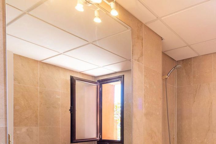 Image No.20-Appartement de 2 chambres à vendre à Estepona