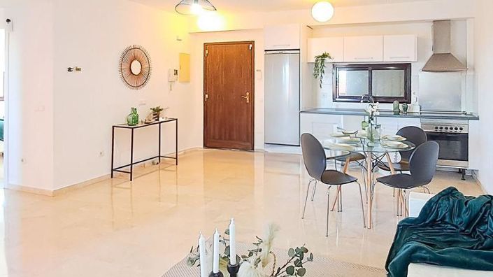 Image No.26-Appartement de 2 chambres à vendre à Estepona