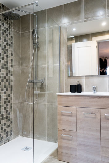 Image No.32-2 Bed Apartment for sale