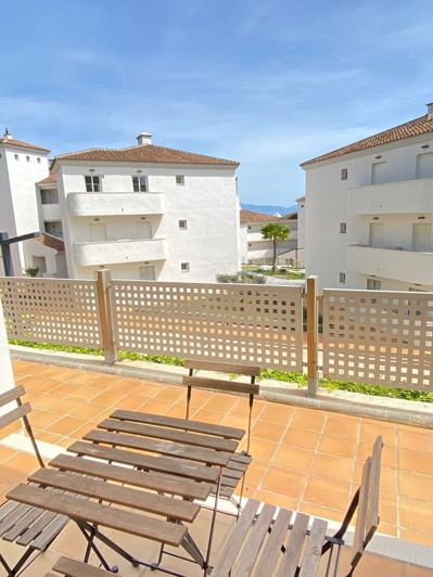 Image No.25-2 Bed Apartment for sale